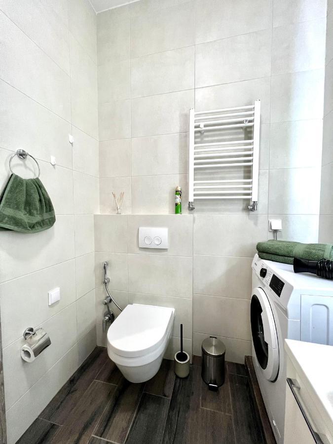 Forum Apartment Львів Екстер'єр фото